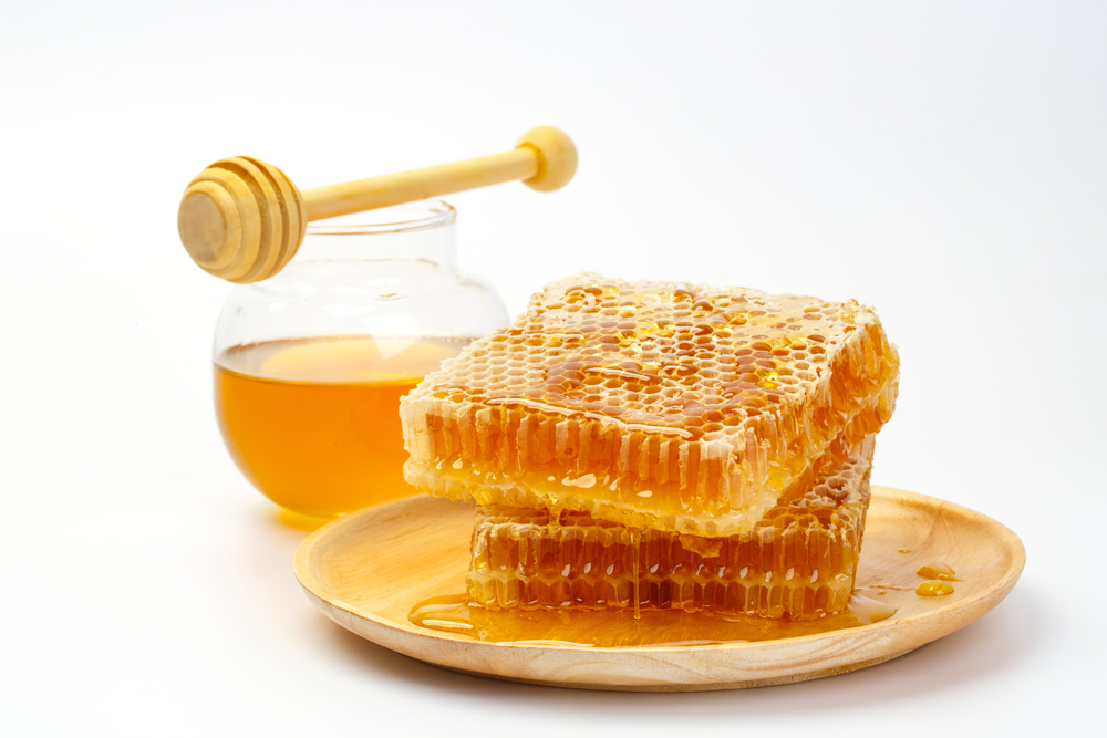 Mật ong là chất xúc tác tuyệt vời trong trị bệnh và làm đẹp